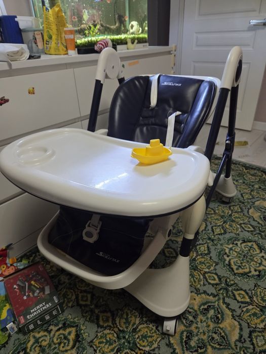 Стульчик для кормления
