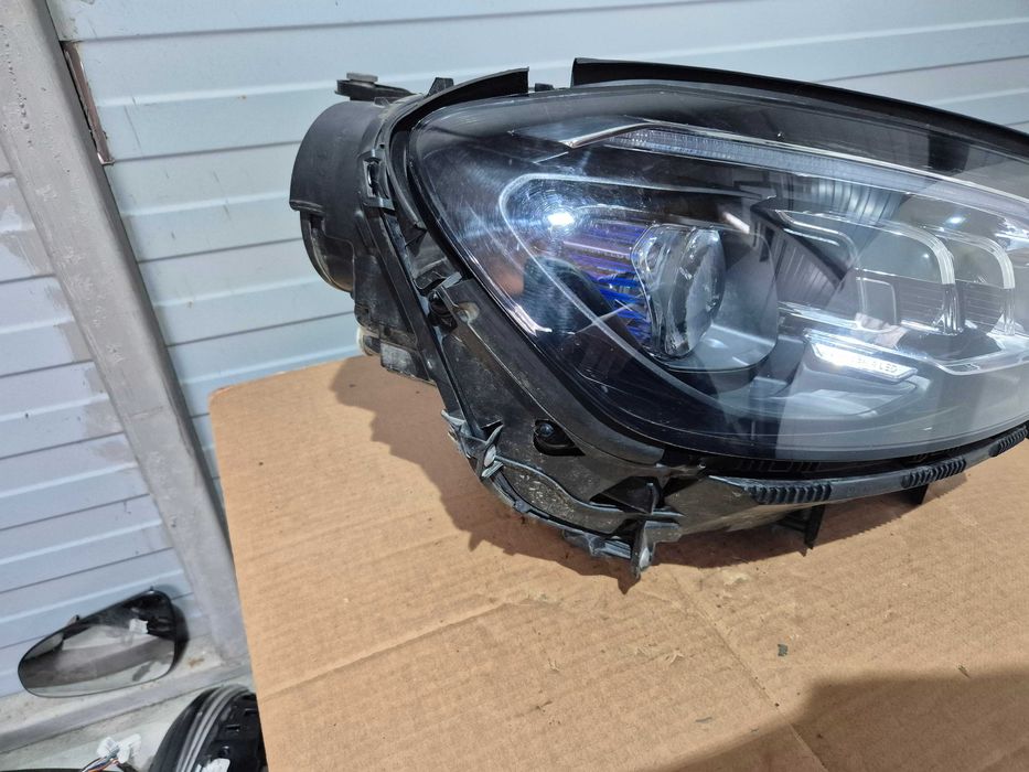 Far dreapta multibeam led Mercedes GLS X167  2019-2024 cod A1679066208
