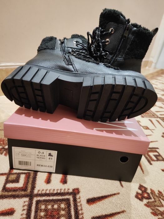 Дамски боти Tendenz