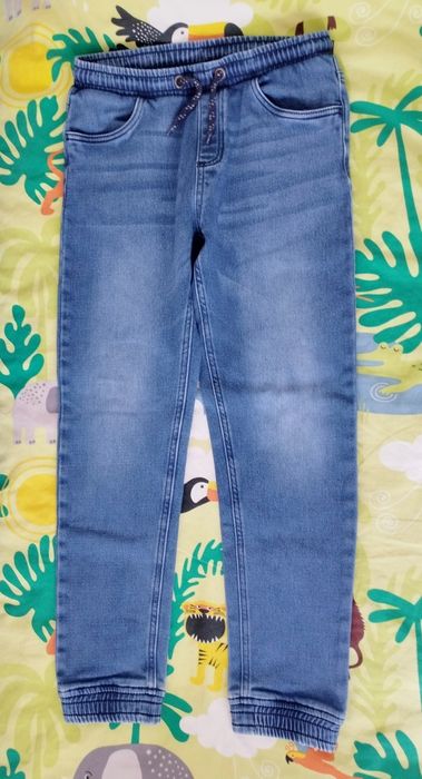 Комплект  панталони и дънки 152см