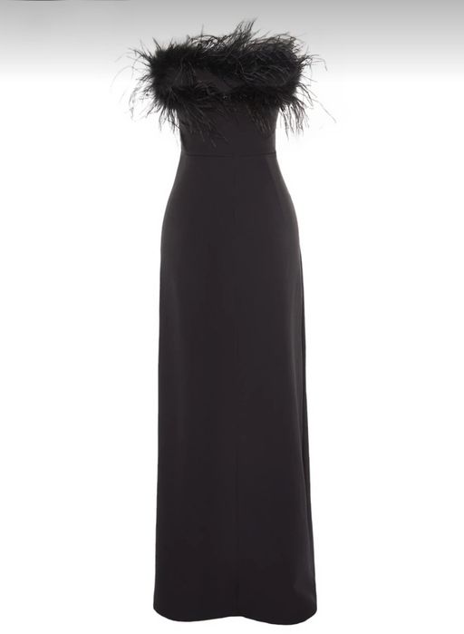 Дълга рокля с пера и цепка