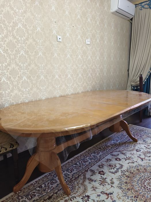 Продам стол в хорошем состоянии