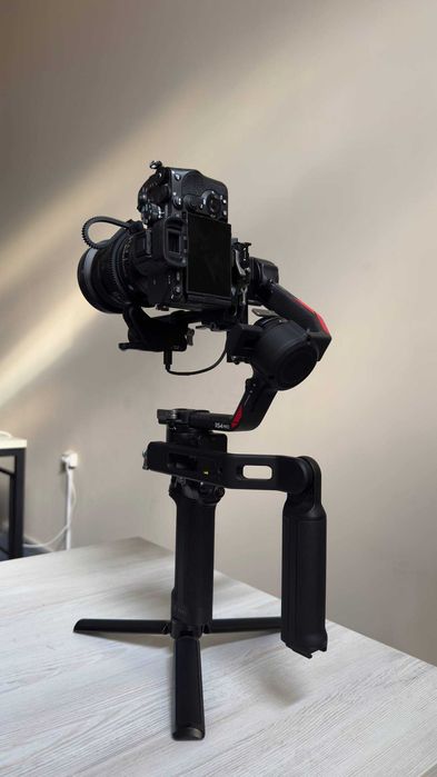 !Срочно продается DJI RS 4 Pro Combo