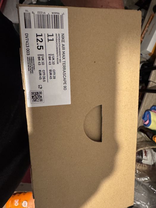 adidasi Nike Air max 90 Terrascape black and red marimea 45 US11 cutie