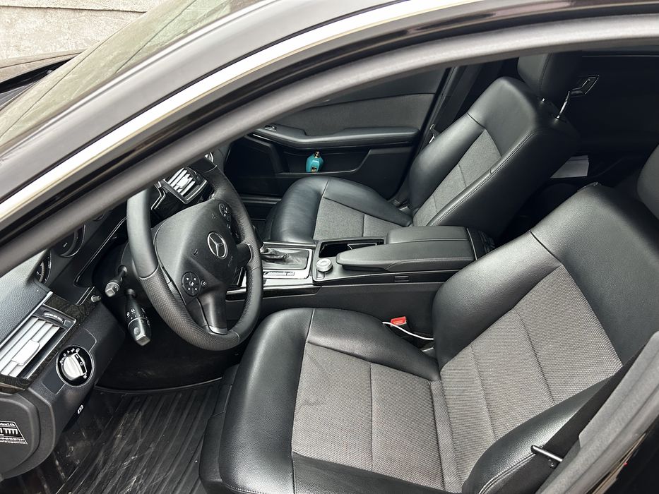 Mercedes e220 automat