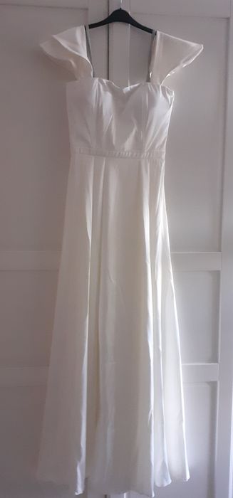 Rochie alba de ocazie