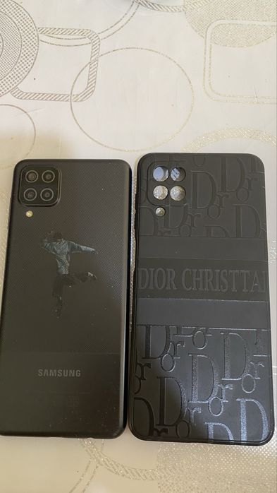 Телефон Самсунг А12