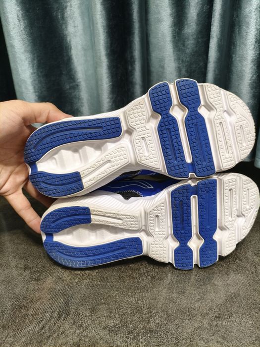 Оригинальные кроссовки Lining