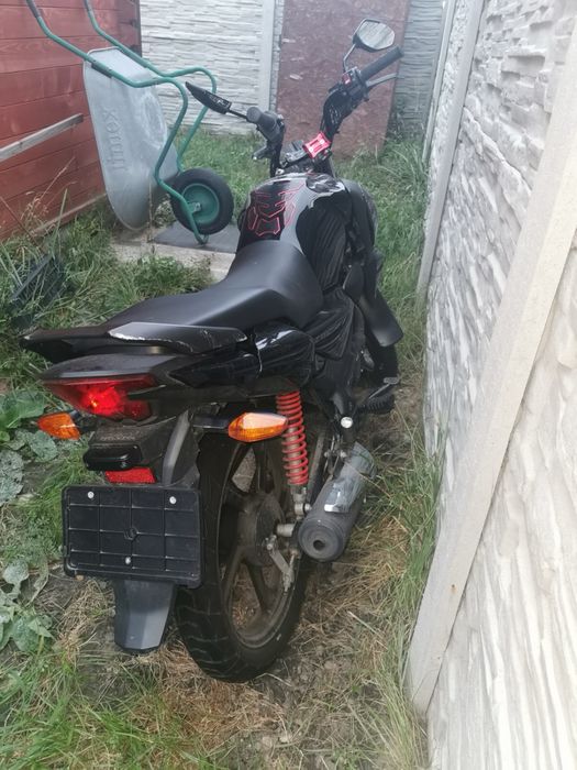 Honda CB125F 2024 avariat