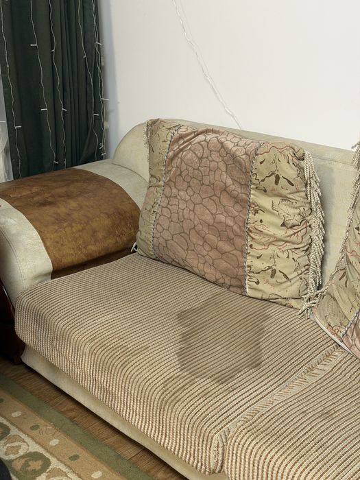 Диван для гостиной