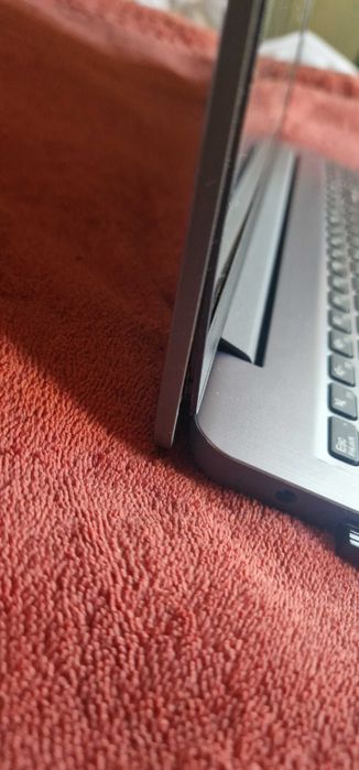 Vand/dezmembrez display laptop Lenovo IdeaPad3, Gen 11th, i3,