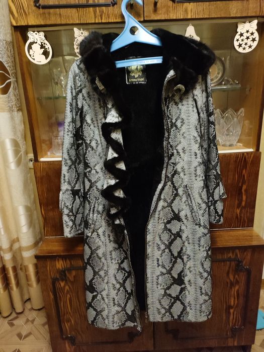 Дублёнка, размер М.