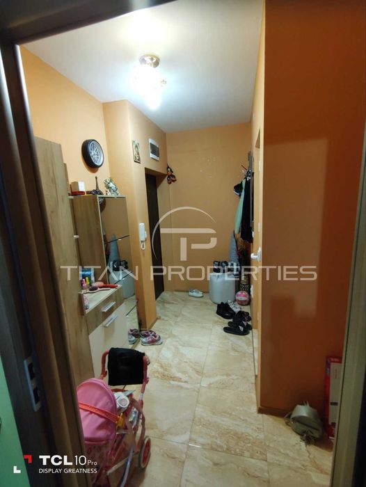 Двустаен апартамент Коматево