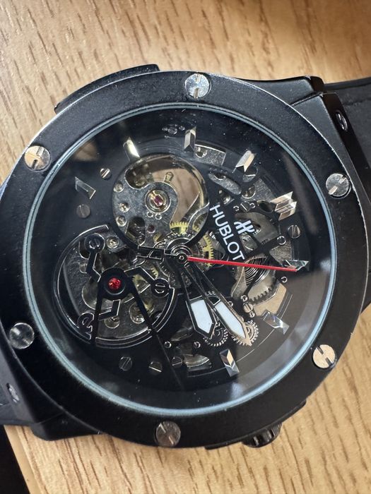 Hublot geneve mexanicheskiy
