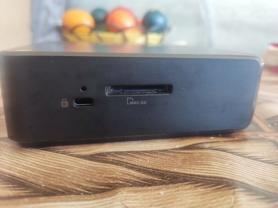 Мини преносим компютър Asus