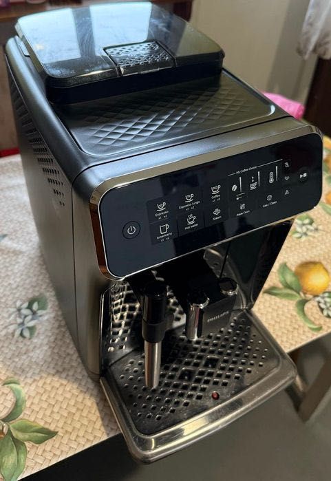 Кафемашина Philips EP 3221