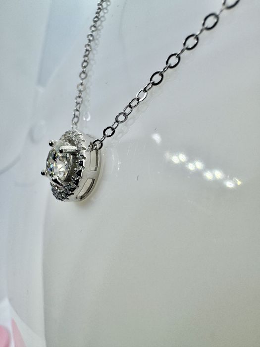 Сребърно колие с мойсанит (диамант) 1 карат