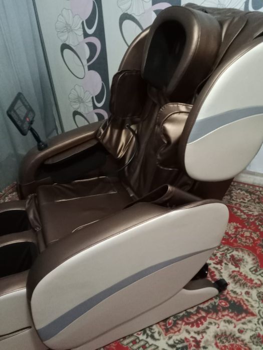 Массажное кресло