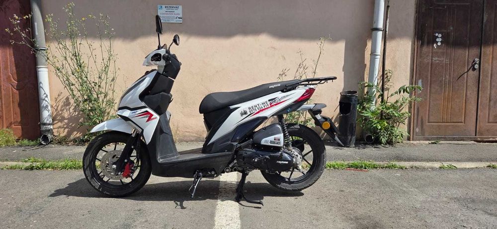 Daytona Flert 110cc mai multe scutere disponibil