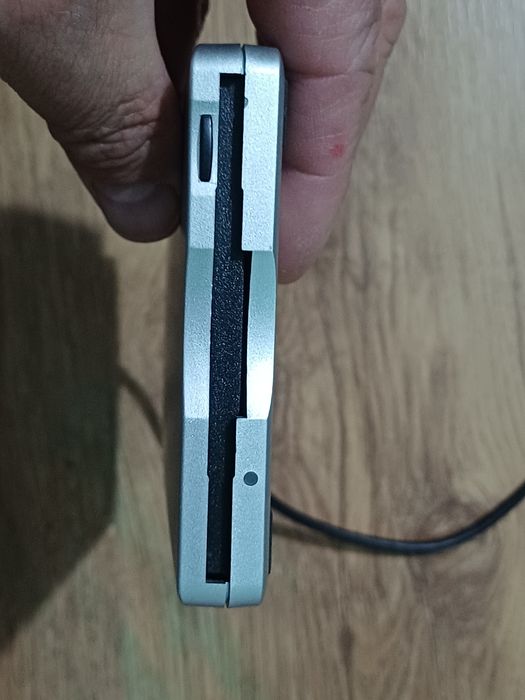 Unitate FLOPPY extern port  USB, perfect functionala