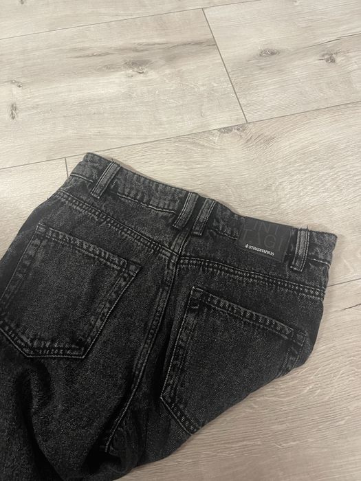 Дънки черни stradivarius