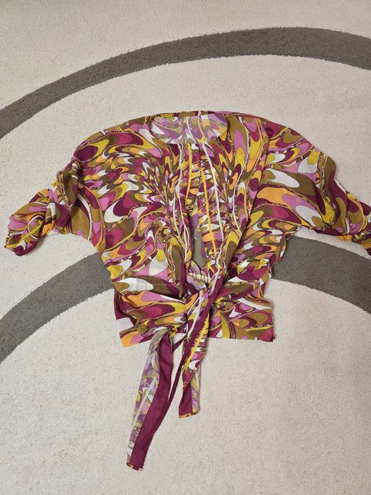 Пподавам Бутикова ефирна туника от шифон