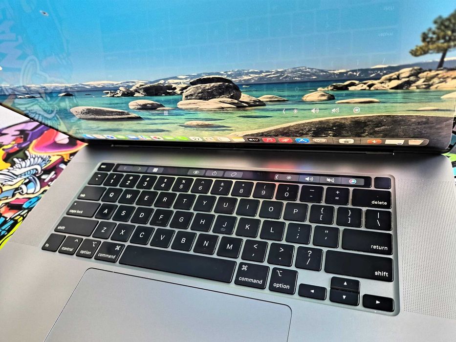 MacBook PRO 16" 32GB Ram / 1Tb SSD - Factura si Garatie 12 luni!