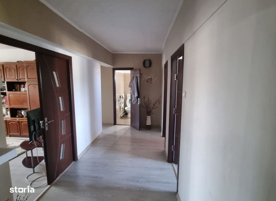 Apartament 4 camere Nicolina , 93 metri, etaj 9 Cod:163412