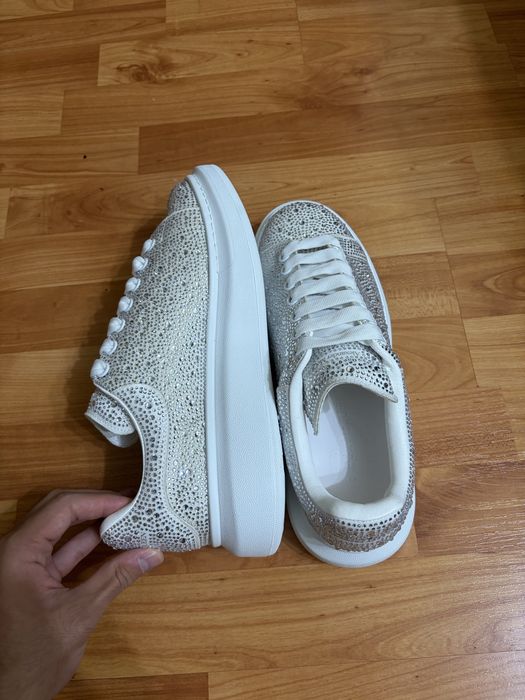 Alexander McQueen Crystal 42