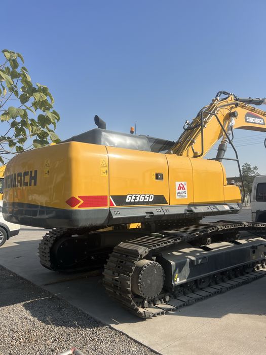 Гусеничный экскаватор Sinomach GE 365 D