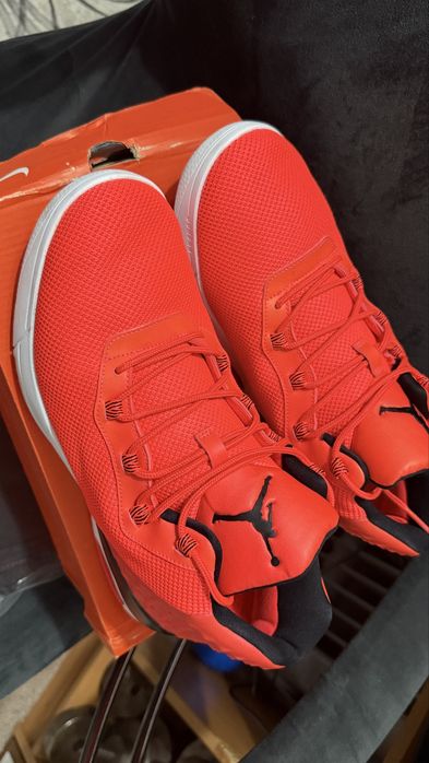 Nike Jordan Academy Infrared
