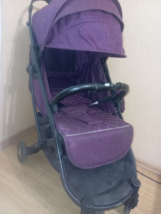 Продам коляску  не дорого