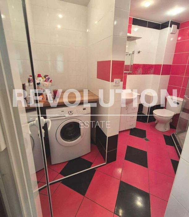 Дава се под наем Тристаен апартамент в Варна, Цветен квартал - 95 кв.м за 665 € - Снимка #6