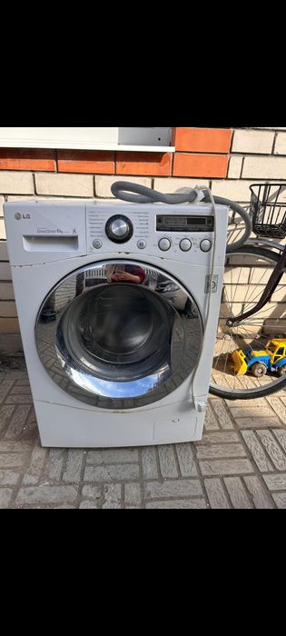 Стиральная машинка рабочая