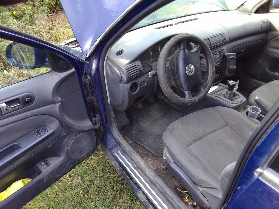 Фолксваген Пасат 5.5 б5 на части