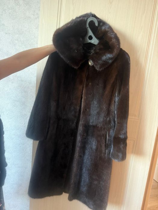 Продам норковую шубу