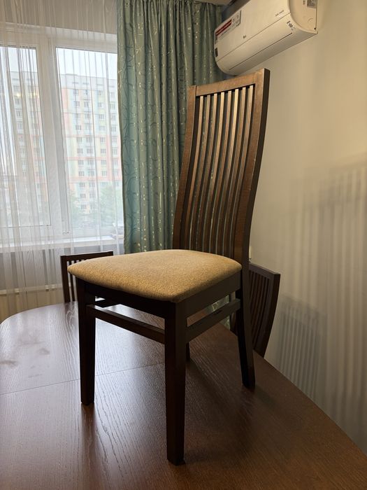 Продам стол+ 6 стульев