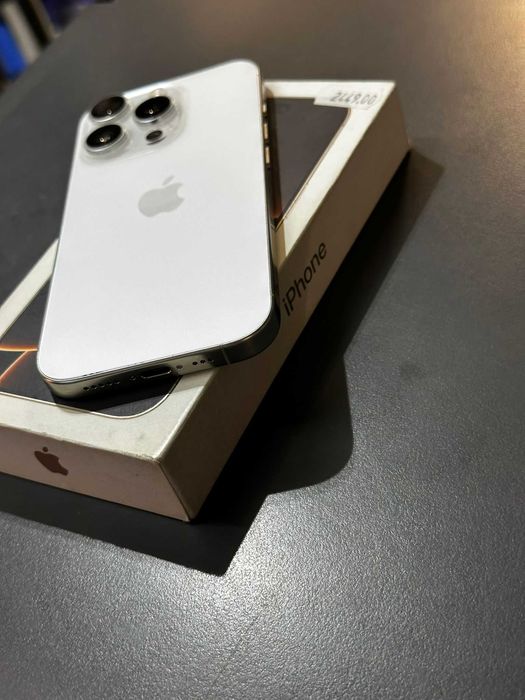 iPhone 16 Pro 128gb- неразличим от нов!