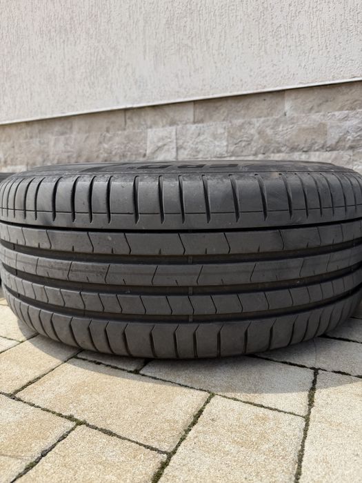 Set jante aliaj Audi 19" si anvelope vara Pirelli P-Zero (PZ4) 245/40R19 94W