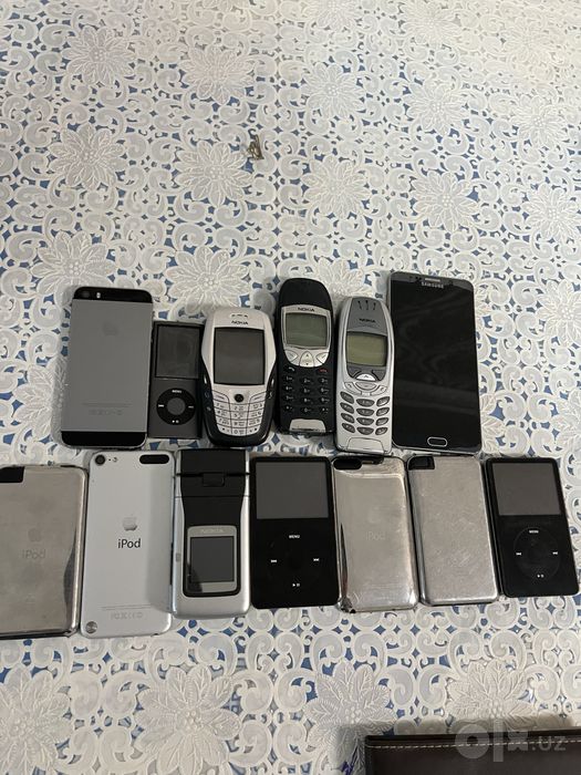Iphone , Ipod classic, Nokia , Samsung