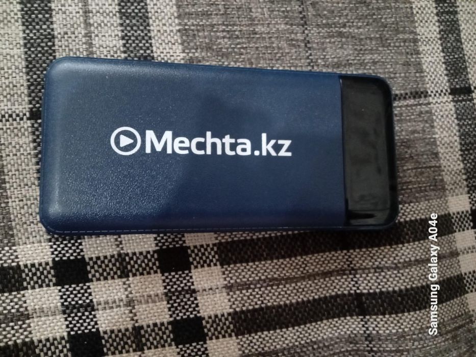 Продам универсальный power bank