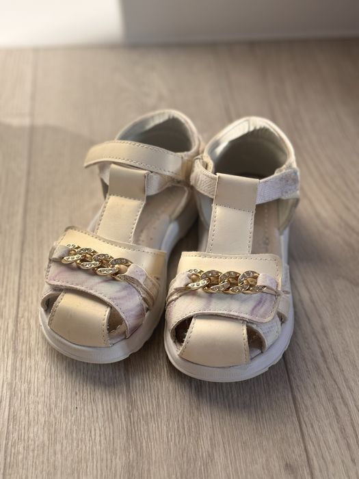 Сандалики для дет сада