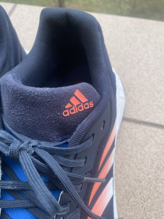 АДИДАС маратонки
