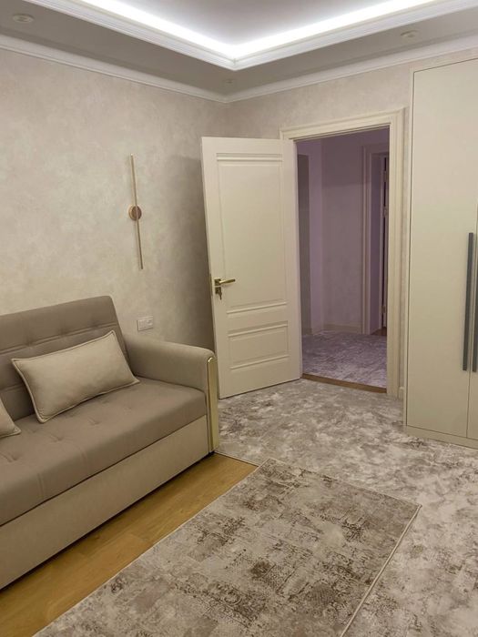 Beruniy metroda kvartira