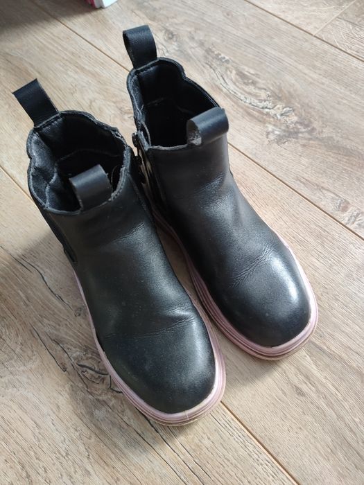 Детские сапожки на девочку