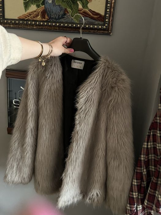 Палто пух bershka Stradivarius