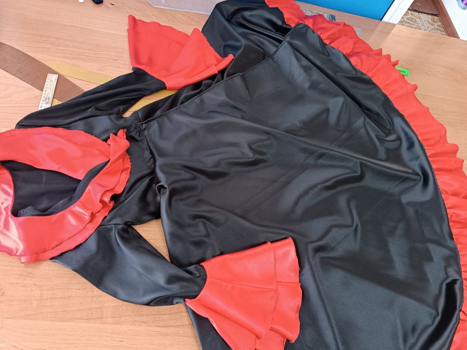 Танцевальные платья