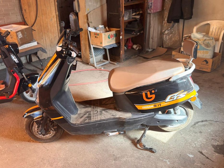 Электрический мопед /Leosam\