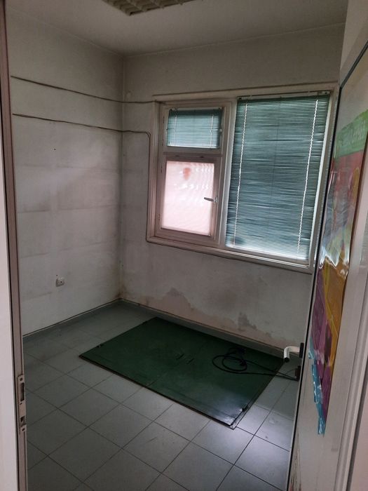 Продава се Магазин в Пловдив, Централна гара - 70 кв.м за 1043 €/кв.м - Снимка #5