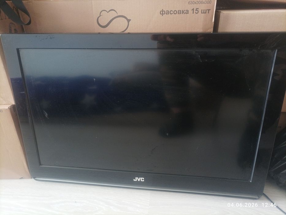 Продам телевизор JVC